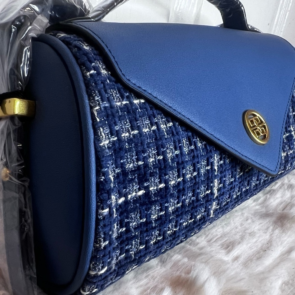 BOLVAINT 💙 HOST PICK💙 THE JULIETTE HANDBAG INCLUDES DUST BAG